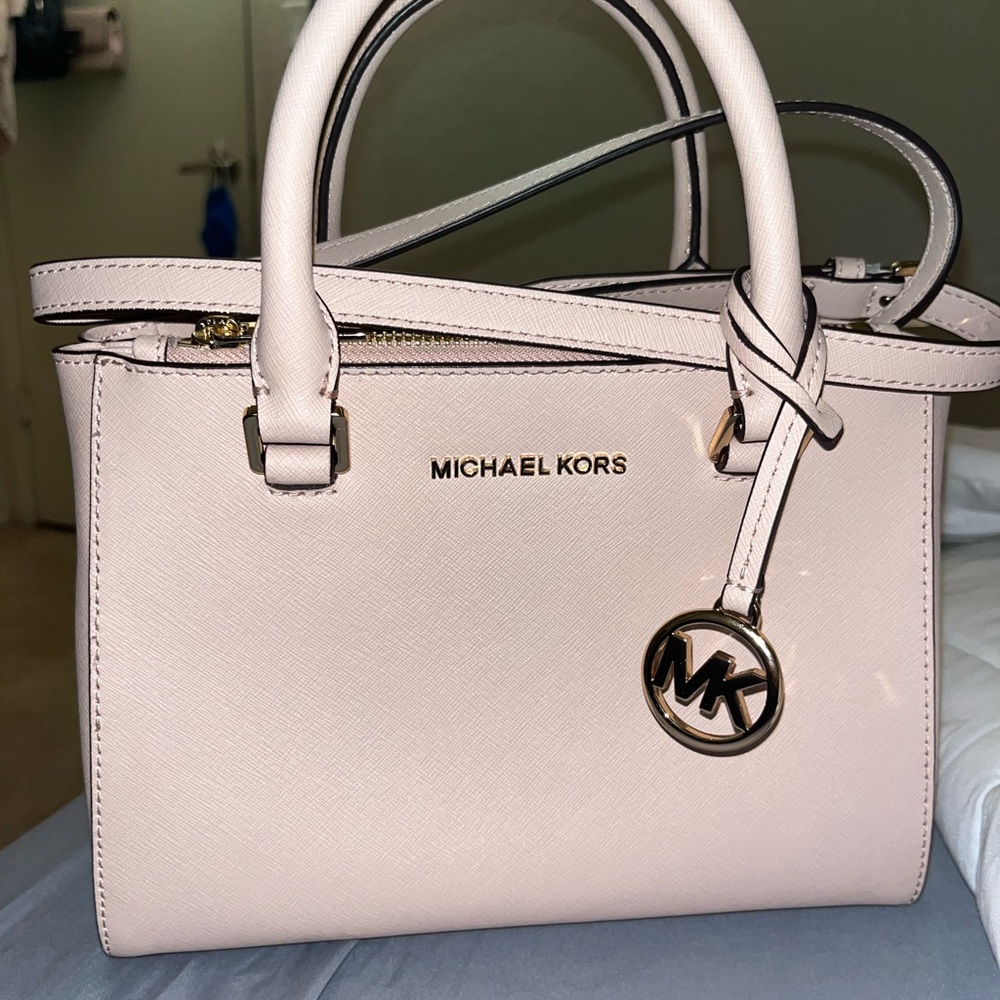 Micheal Kors Blush Pink Purse
